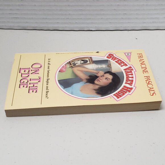 Sweet Valley High Book #40 On The Edge - Picture 4 of 4